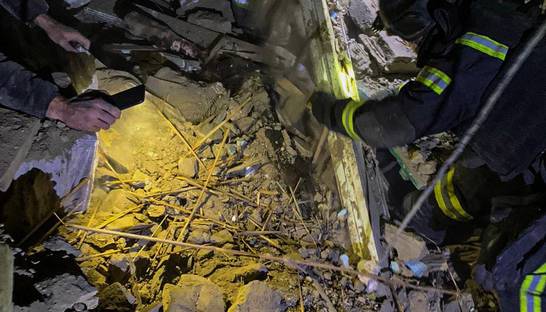 Россияне разрушили дом в Херсоне: есть погибший и пострадавший