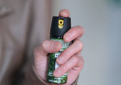 Во Львове военнообязанный в розыске распылил газ в военного и полицейского во время побега