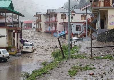 Внезапный ливень в Гималаях унес жизни как минимум 34 человек