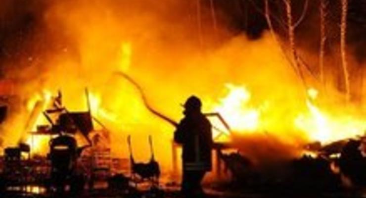 Итальянцы жгут мусорные горы