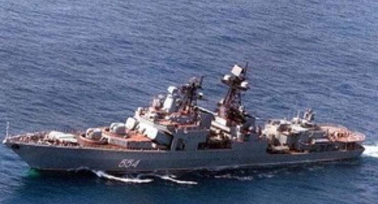 Противолодочный корабль РФ предотвратил нападение пиратов на голландский контейнеровоз