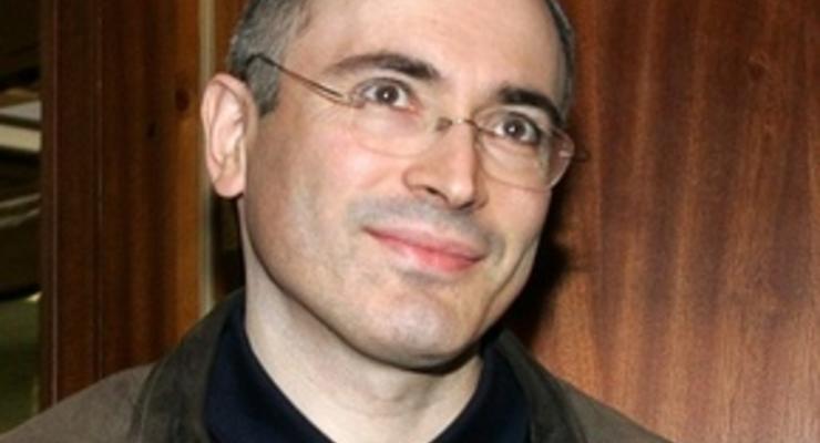 Бывший сокамерник обвинил Ходорковского в гомосексуальных притязаниях