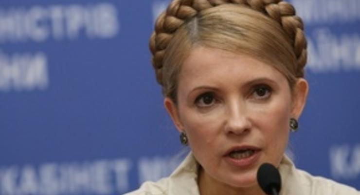 Тимошенко уверена в снижении курса доллара в случае смены руководства НБУ
