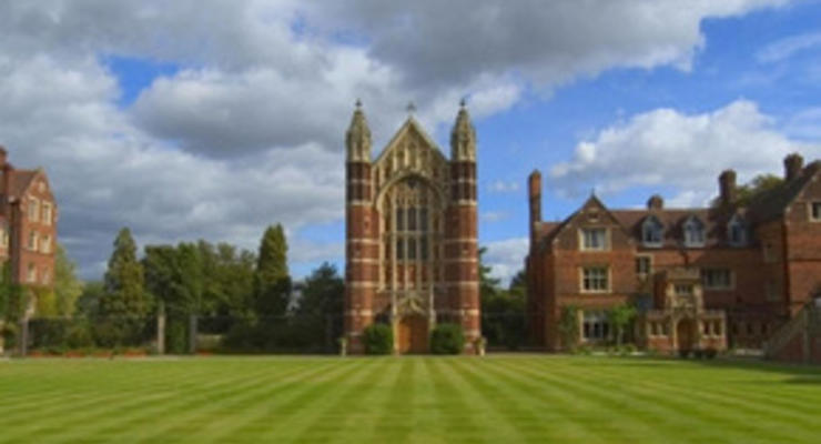 Кембриджскому университету исполняется 800 лет