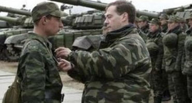 Медведев запретил поставки оружия в Грузию