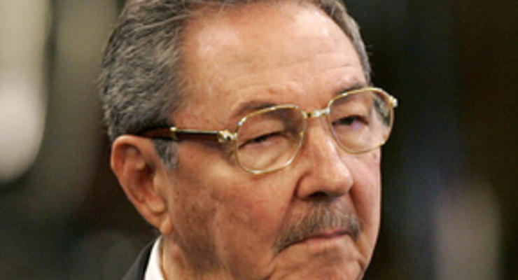 В январе Россию посетит Рауль Кастро
