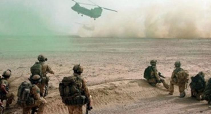 Самолет НАТО загорелся при посадке в Афганистане