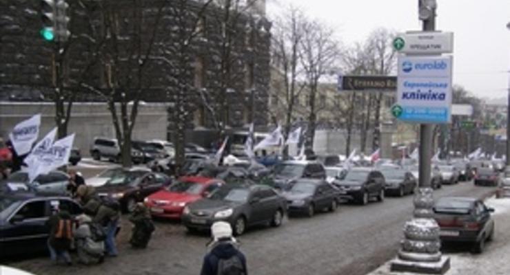 В Киеве заблокирована улица Грушевского (уточнено)