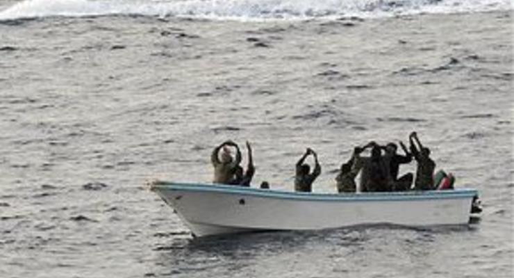 Сомалийские пираты освободили за выкуп японский танкер