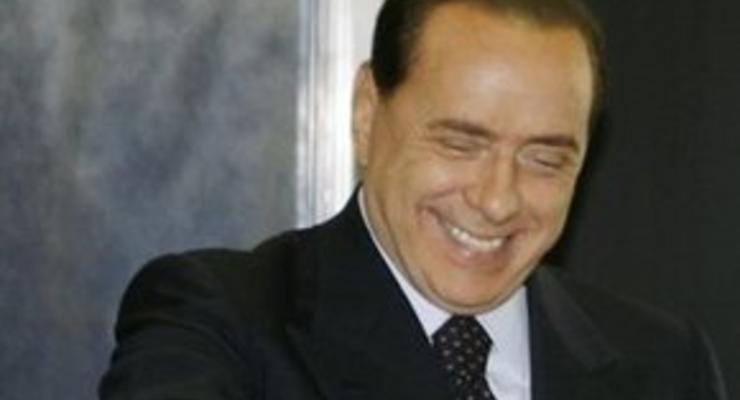 Бывшему адвокату Берлускони дали 4,5 года тюрьмы за получение взятки