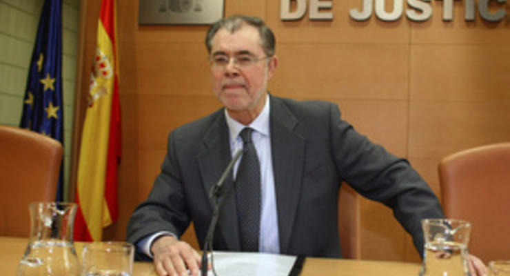 Министр юстиции Испании ушел в отставку из-за несанкционированной охоты