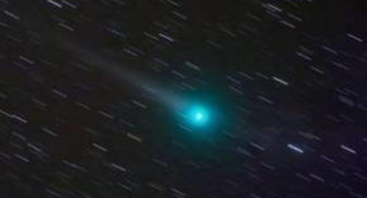 Необычная комета приблизилась к Земле: ее можно увидеть невооруженным глазом