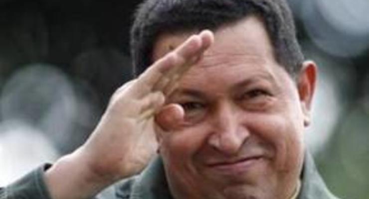 Доктор посоветовал Уго Чавесу помолчать пару дней