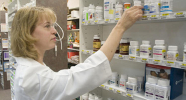Минздрав составит черный список опасных лекарств из украинских аптек