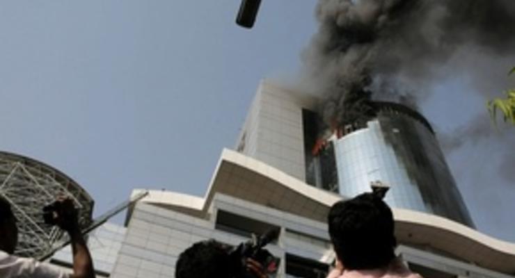 В крупнейшем торговом центре Бангладеш возник пожар: один человек погиб