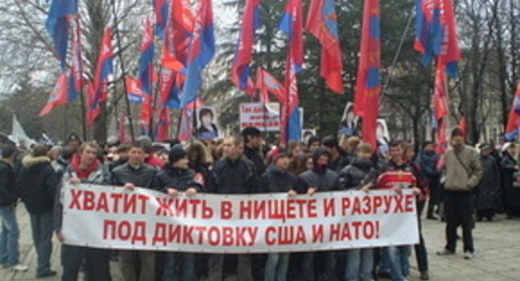 В Крыму участники митинга потребовали союза с Россией и Беларусью