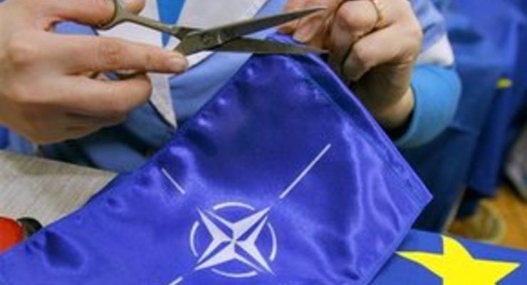 Украина не будет принимать участие в юбилейном саммите НАТО