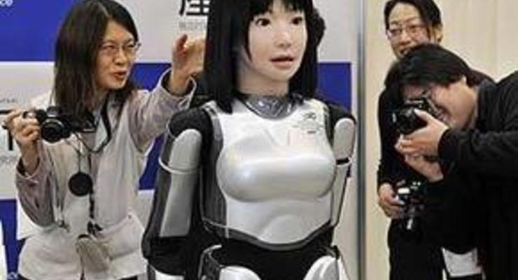 Японцы создали гламурного робота