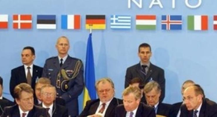 Украина может вступить в НАТО без ПДЧ - послы Польши, Чехии и Венгрии
