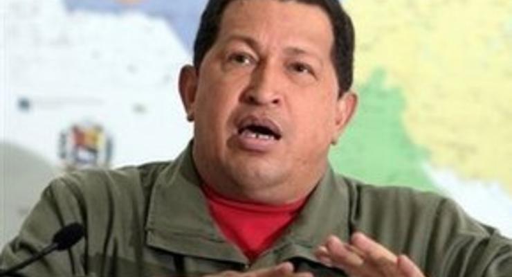 Чавес назвал Обаму невежественным и призвал его немного почитать и подучиться