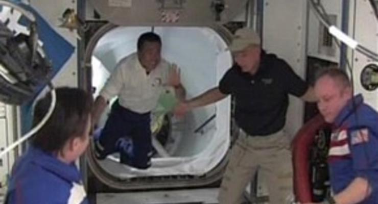 Астронавты МКС починили велотренажер и отключили очиститель мочи