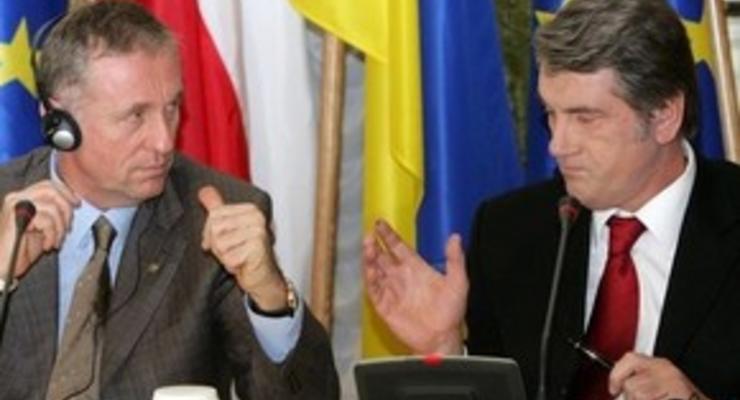 Тополанек пожаловался Ющенко на социалистов и коммунистов