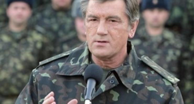 Сегодня Ющенко отпразднует 17-летие внутренних войск
