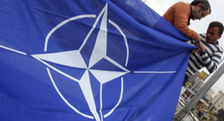 НАТО призывает Россию незамедлительно вернуться к соблюдению ДОВСЕ