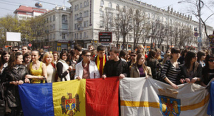 В столице Молдовы проходит митинг против фальсификации результатов выборов