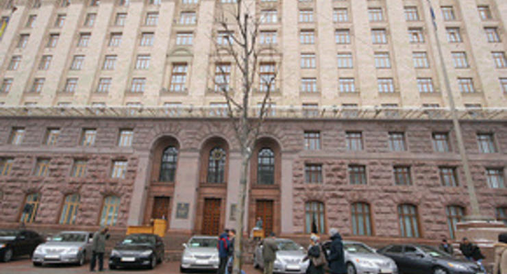 В Киеве собираются снести очередную порцию советских  памятников