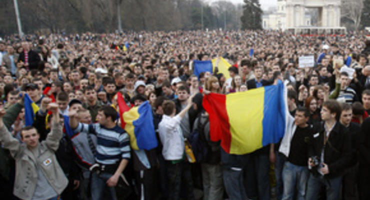 Молдавские оппозиционеры требуют освободить задержанных соратников