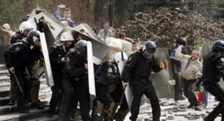 Ъ: Россия передала Молдове партию спецсредств для подавления демонстраций