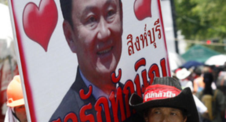 Суд Таиланда выдал ордер на арест бывшего премьера
