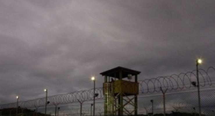 США опубликуют снимки издевательств над заключенными в зарубежных тюрьмах