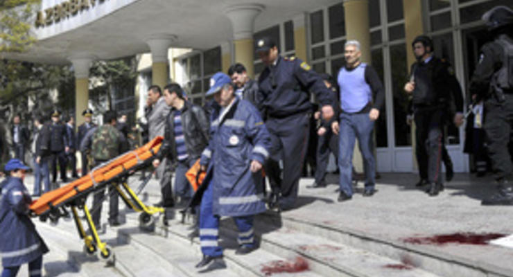Во время стрельбы в Баку погибли 12 человек, все – граждане Азербайджана