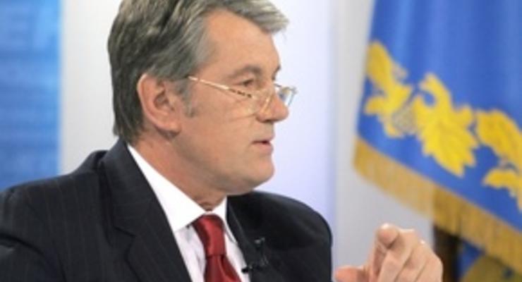 Ющенко поручил отметить годовщину депортации крымских татар