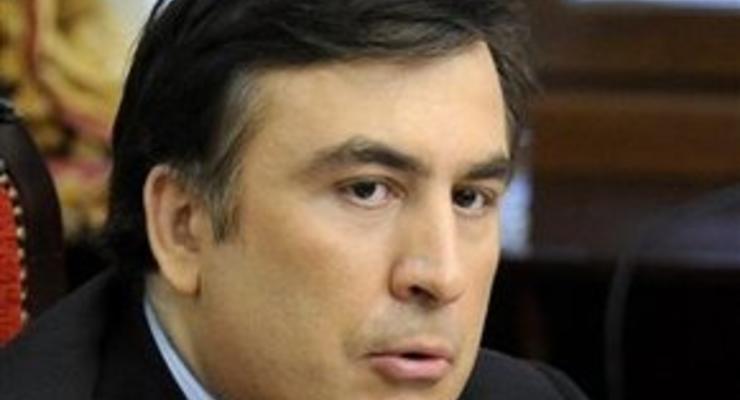 Саакашвили потребовал "достать из-под земли" всех организаторов бунта на военной базе