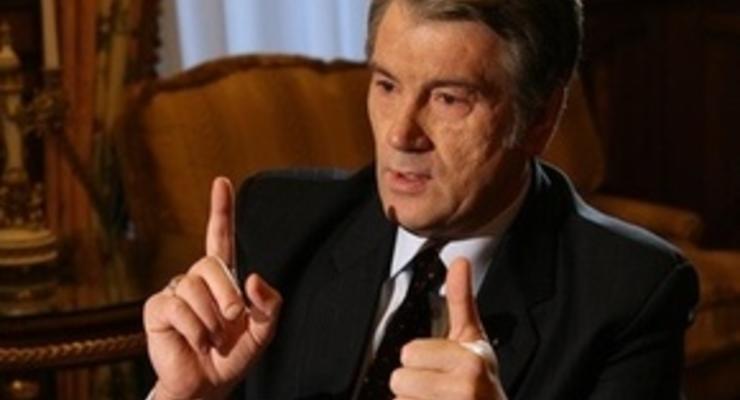 Ющенко констатирует укрепление курса гривны