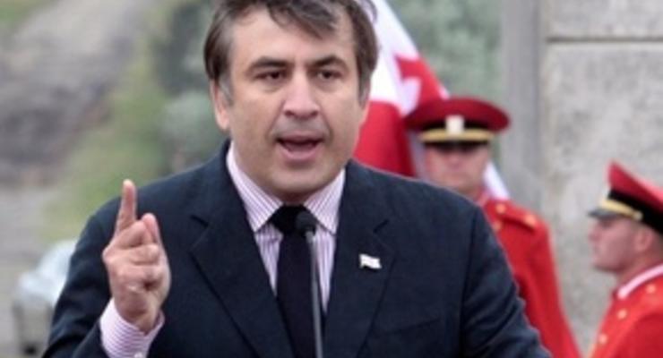Саакашвили заложил первый камень в фундамент будущей 130-метровой башни