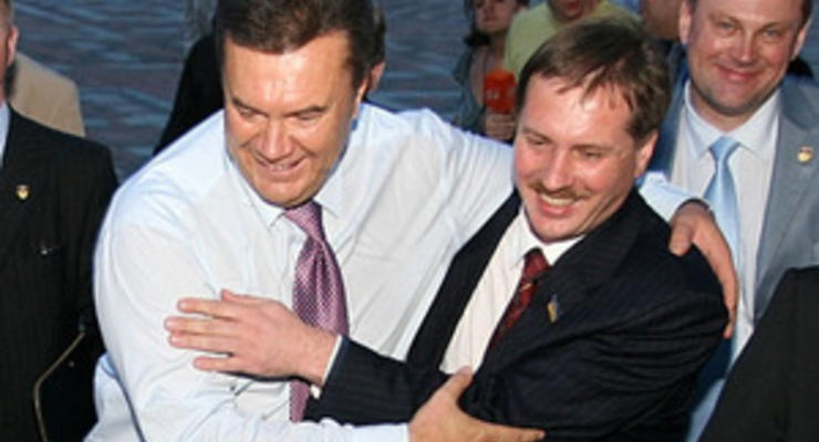 Чорновил объяснил отказ Януковича дебатировать с Тимошенко: Его запугала Герман