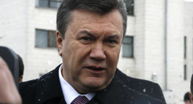 Янукович обещает решить вопросы русского языка и Черноморского флота
