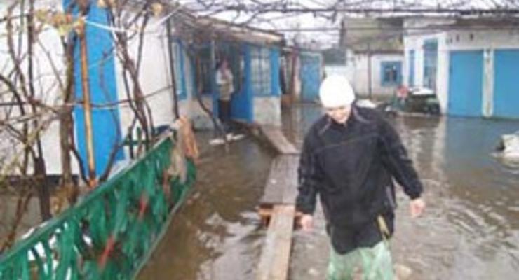 В Крыму и Херсонской области подтоплены более 3,5 тысяч частных домов