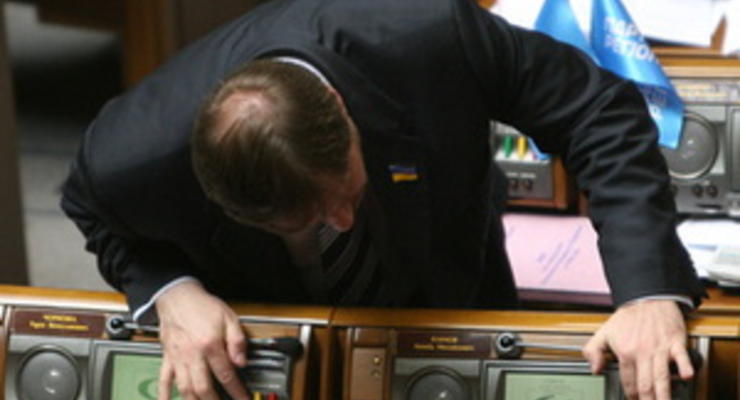 Партия регионов нашла голоса для создания новой коалиции и отставки Тимошенко
