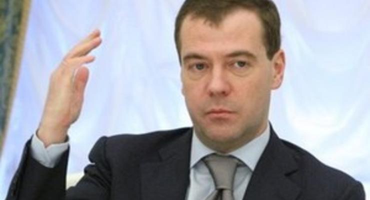 Медведев пообещал включить жителям России украинские каналы