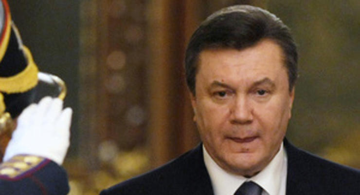 Янукович обещает в ближайшем будущем принять законы о русском языке