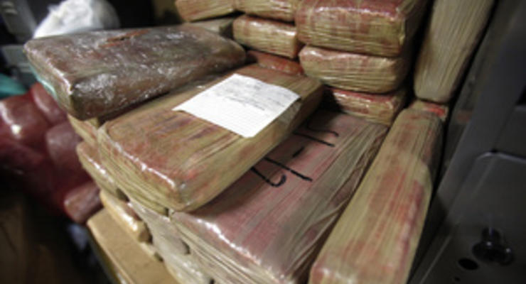 В Гондурасе задержали катер с 1,5 тоннами кокаина