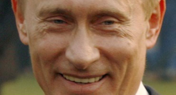 Путин прислал Азарову телеграмму
