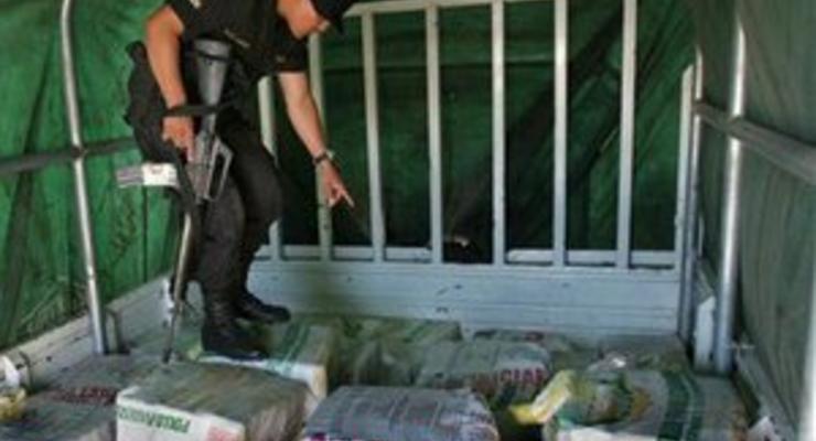 Полиция Колумбии нашла кокаин в глиняных статуях