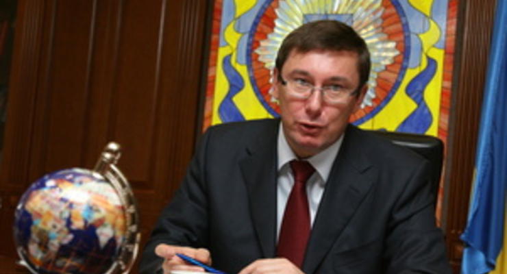 Луценко назвал нового министра внутренних дел "слабым солдафоном"