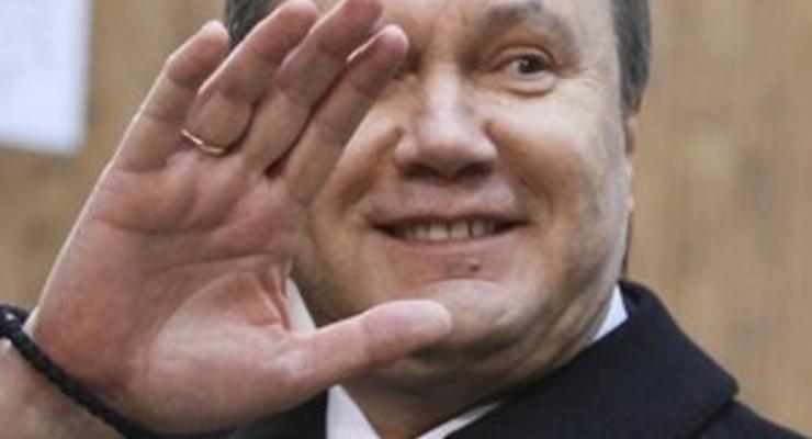 Янукович намерен поднять пенсии до уровня российских
